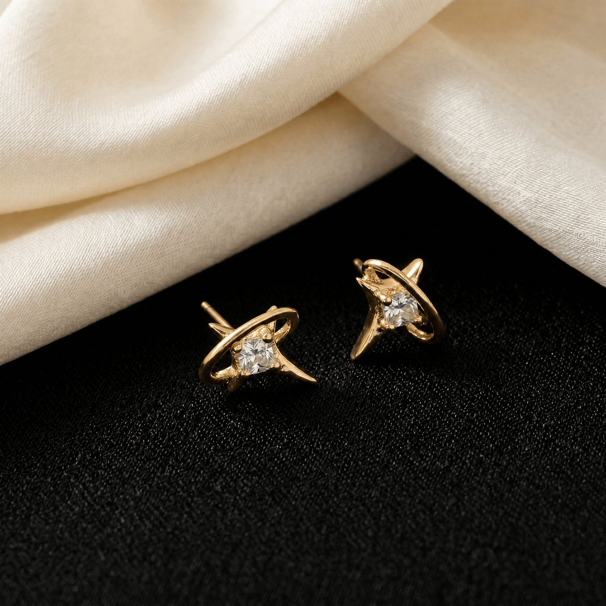Dainty gold-tone star orbit stud earrings – photo 2