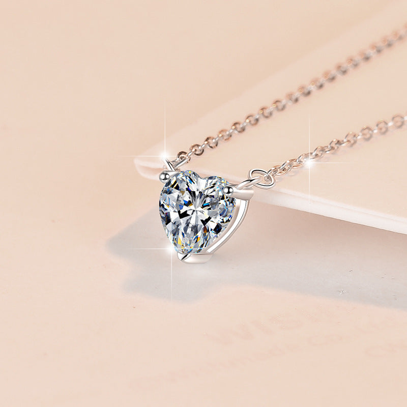 Heart solitaire pendant necklace on a fine silver-tone chain – photo 2