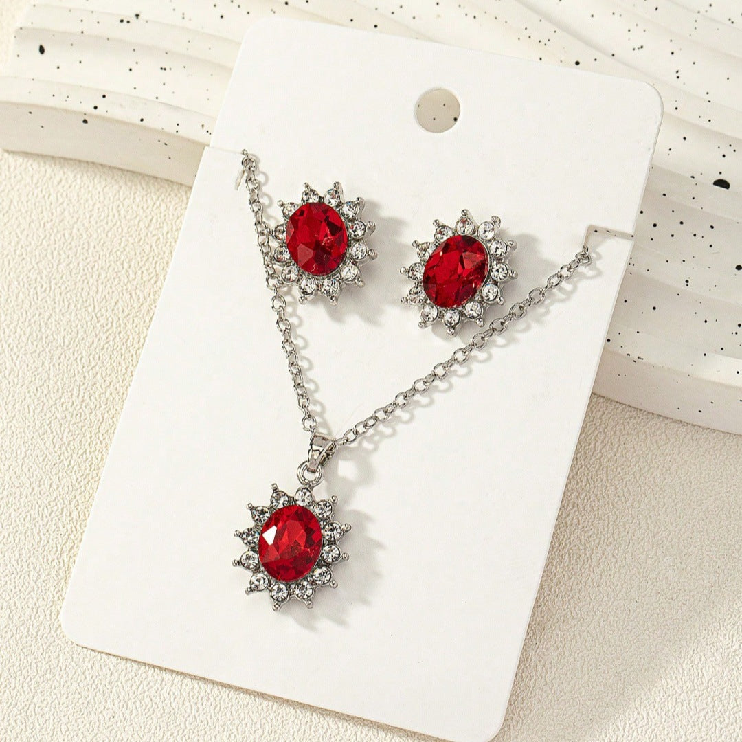 Oval halo necklace and earrings set – photo 9