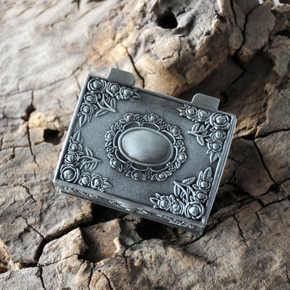 Small vintage antique silver-tone trinket box – photo 4